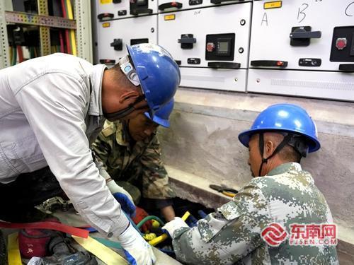 松溪供电:小区配电室焕新升级 护航居民用电安全